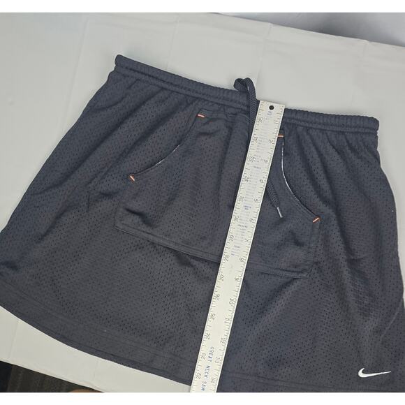 Sold Vintage Nike Women's Skirt Mesh Golf Tennis Black Size XL Front Pockets - Picture 5 of 10